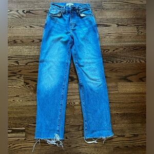 Reformation 90’s Val mid rise jeans.